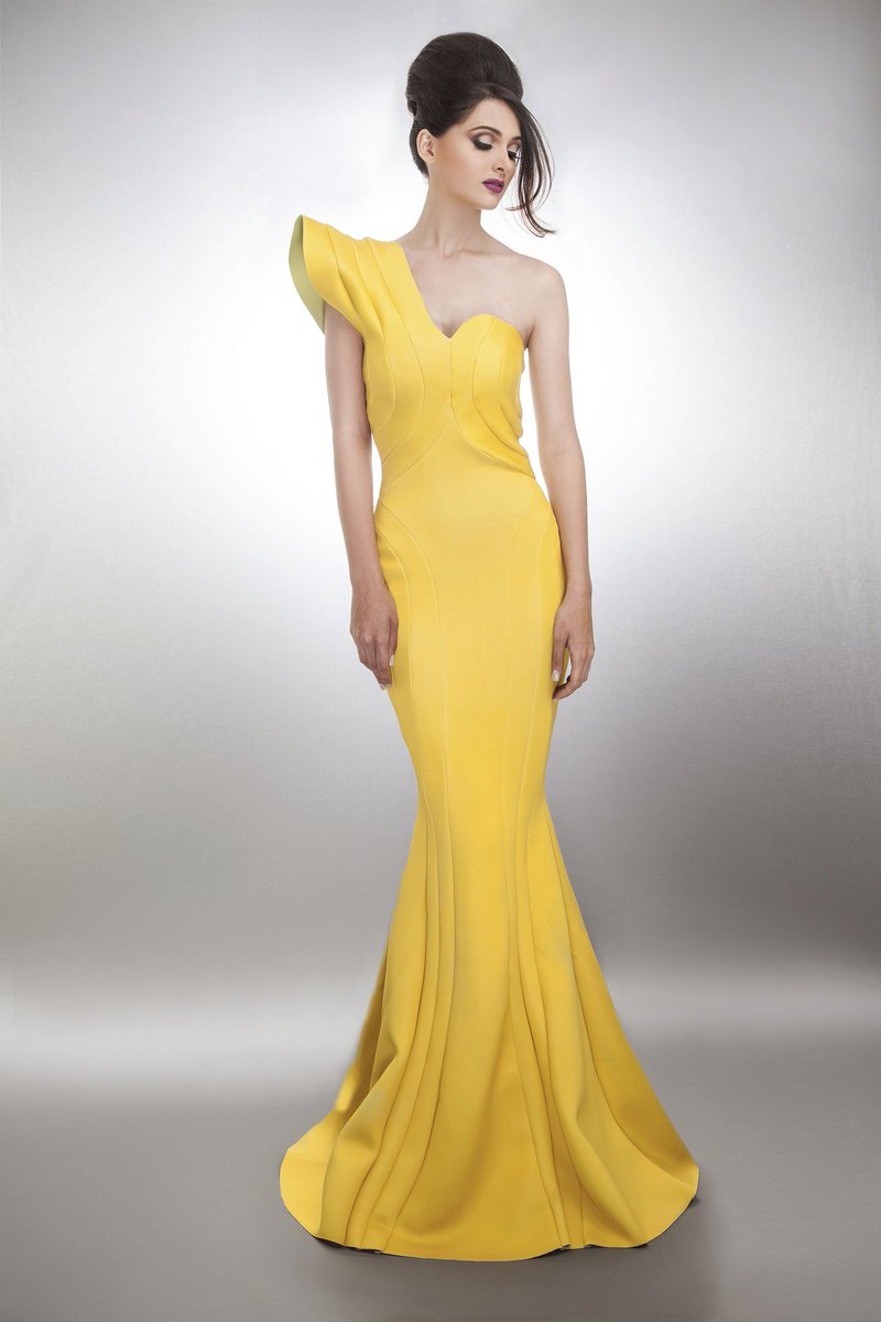 - Desing by: <a href="/douglastapia/">Douglas Tapia</a> 
- Model: <a href="/dianacrocemodel/">Diana Croce</a>
- Photo: <a href="/guillefelizola/">guillermo felizola</a>