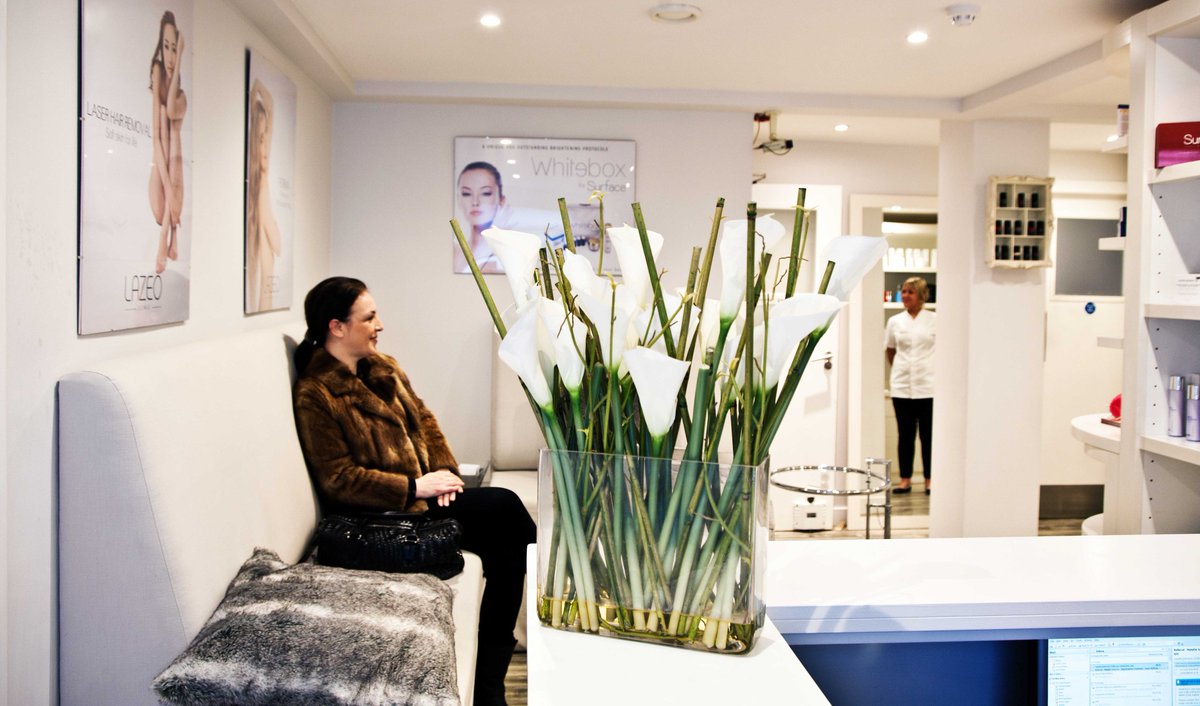 LazeoLondon's tweet photo. From slimming, to skin tightening, @LazeoLondon clinic offers you the latest treatments: https://t.co/NfgkC5Fbvv https://t.co/BUk2c01MVg