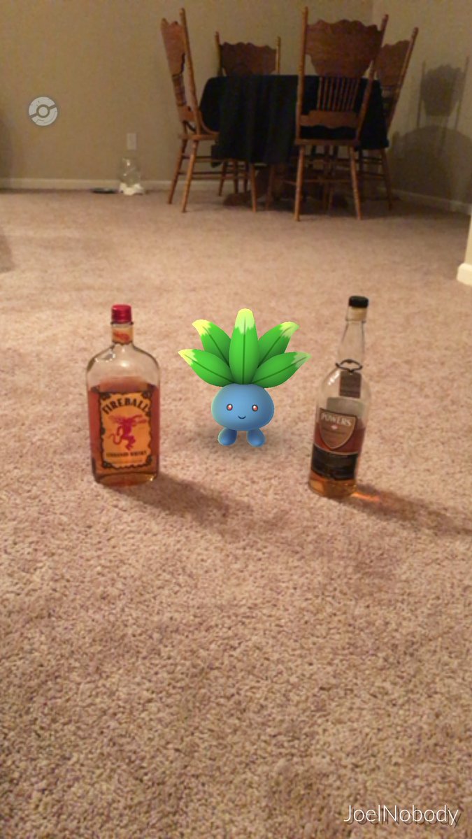 iPokemonGO's tweet image. Ayy my boy Oddish just came over! It&apos;s about to be lit 🔥🔥🔥 #PokemonGO
