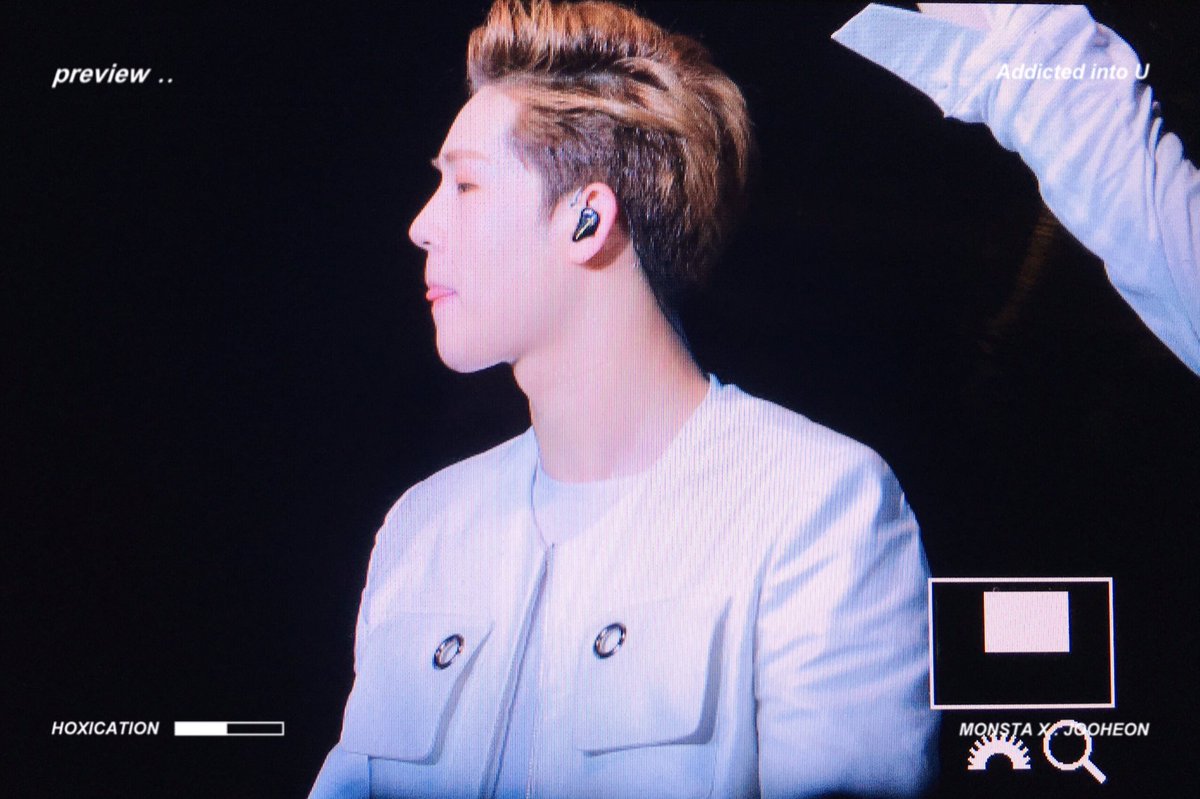 Hoxication1006's tweet image. 160707 Seoul Prime Concert in Bangkok
#몬스타엑스 #주헌 #JOOHEON 
#걸어 #ALL_IN #TheCLAN 
@OfficialMonstaX