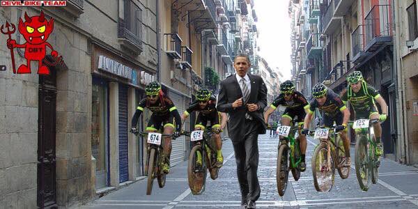 devilbiketeam's tweet photo. Ya es #SanFermín Disfrutad y tened cuidado en los encierros, pero más que con los toros, con los #DevilBoys 🚵🏼💨💨💨 https://t.co/Uo5lyJCFkx