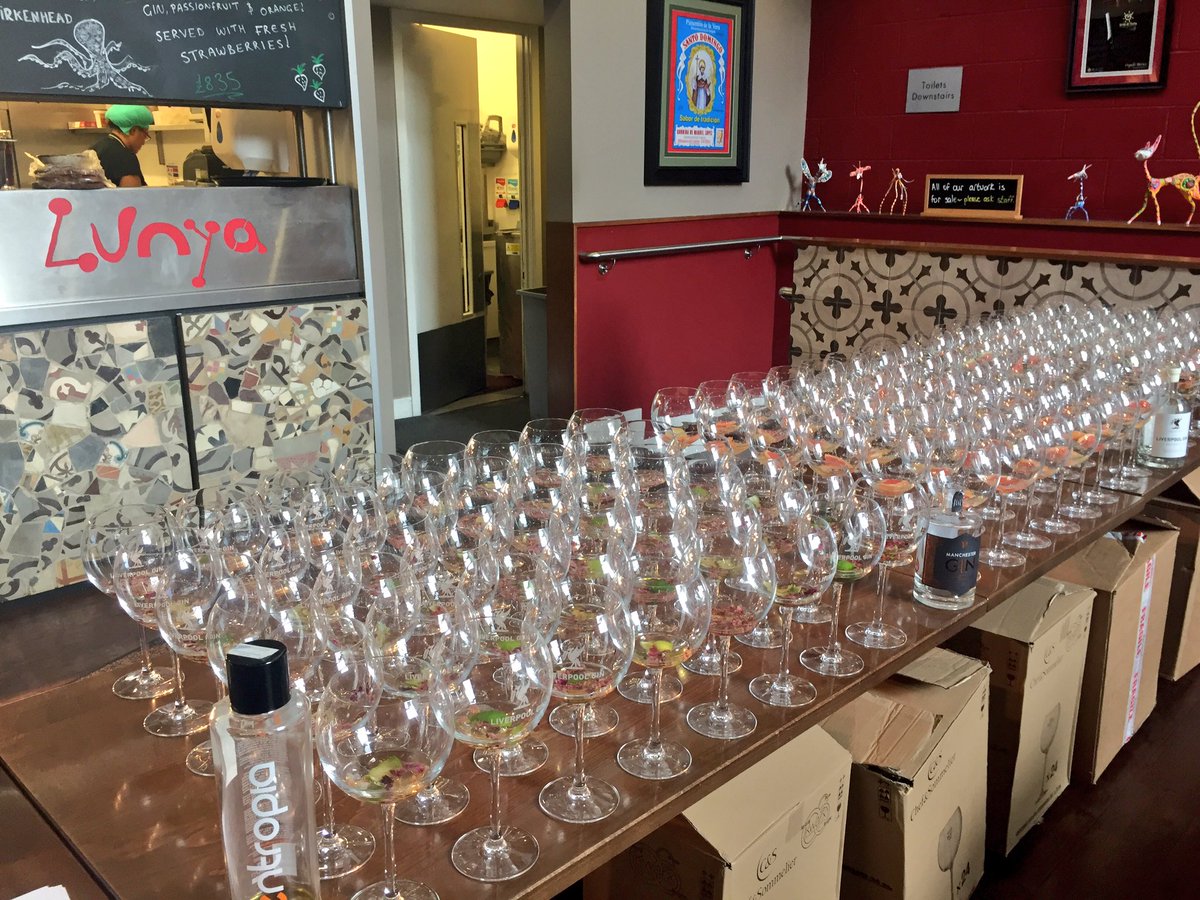Lunya's tweet photo. Gin tasting ready to go. Battle of the gins! @MCR_Gin @LiverpoolGin   In Liverpool tonight😀 https://t.co/pHoYUuy5AP