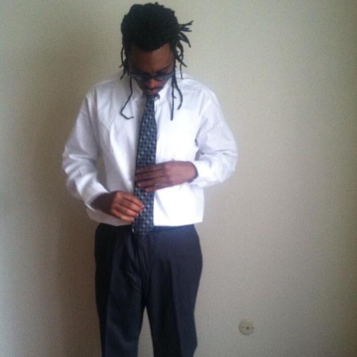 rochelle_deanna's tweet photo. 32 years old. No criminal record. Licensed to carry. Killed in front of his daughter💔

Say his name
#PhilandoCastile https://t.co/AEo2sp1n7n
