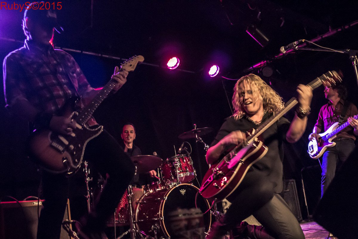 TheHowll's tweet image. @thehowll @hideouttoronto TONIGHT! bit.ly/29w0Qje