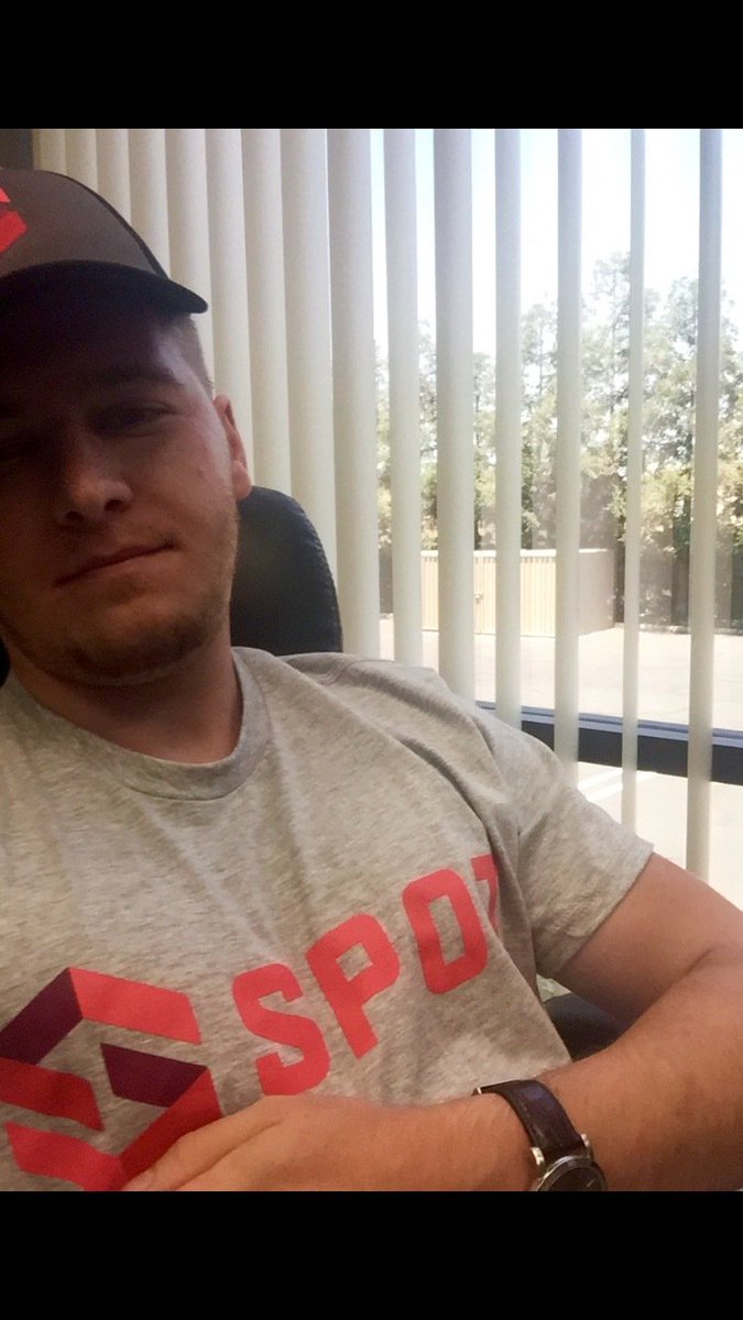 SpotFreight's tweet image. Shoutout to Paul for everything he does for Spot! #CarrierAppreciationMonth #WeLoveOurCarriers #LogisticsDoneRIght