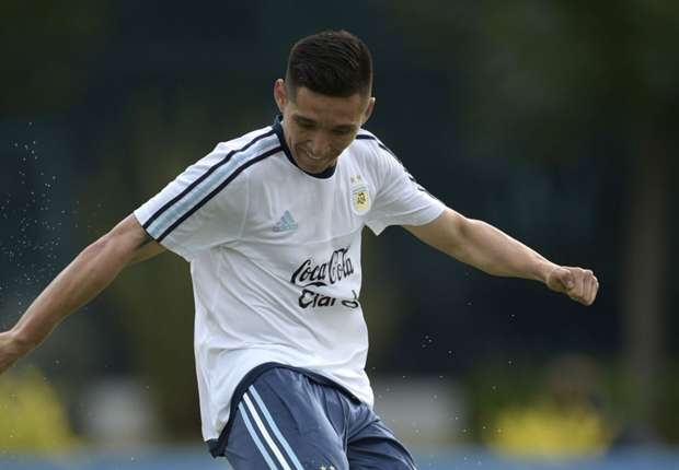 goal's tweet photo. Sevilla agree loan deal for Atletico Madrid midfielder Kranevitter https://t.co/vzuMoXXKN5 https://t.co/hrJiD617x6