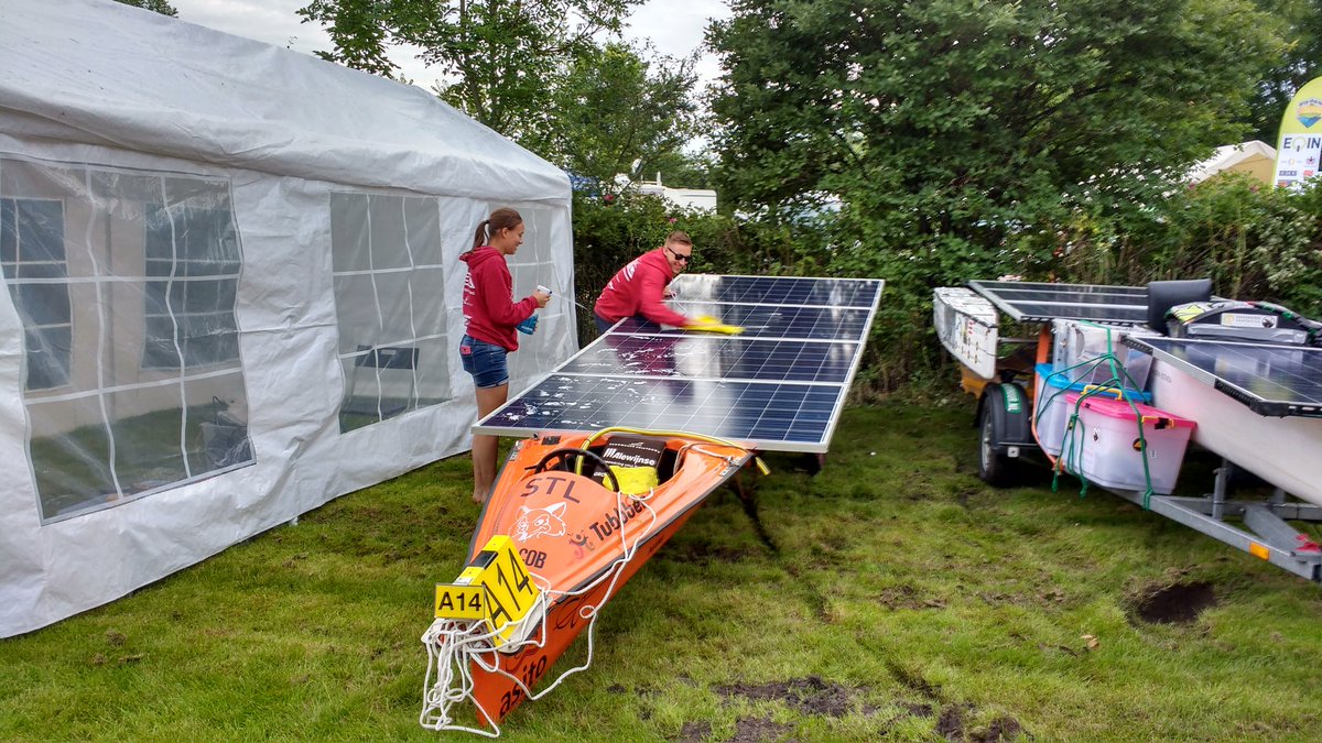 Boot in de goede richting gelegd voor de zonsopkomst, gepoetst en al! <a href="/DutchSolar2016/">DutchSolarChallenge</a> #DSC2016