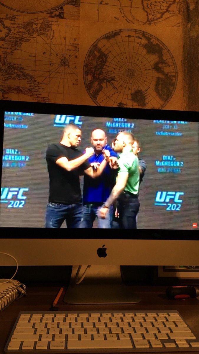 ArlaeeGuevara's tweet photo. 👊🏼💪🏼👊🏼💪🏼👊🏼💪🏼 NATE BABY!!!!!! @NateDiaz209 #UFC202pressconference #UFC202 https://t.co/ApM4s4v3BY