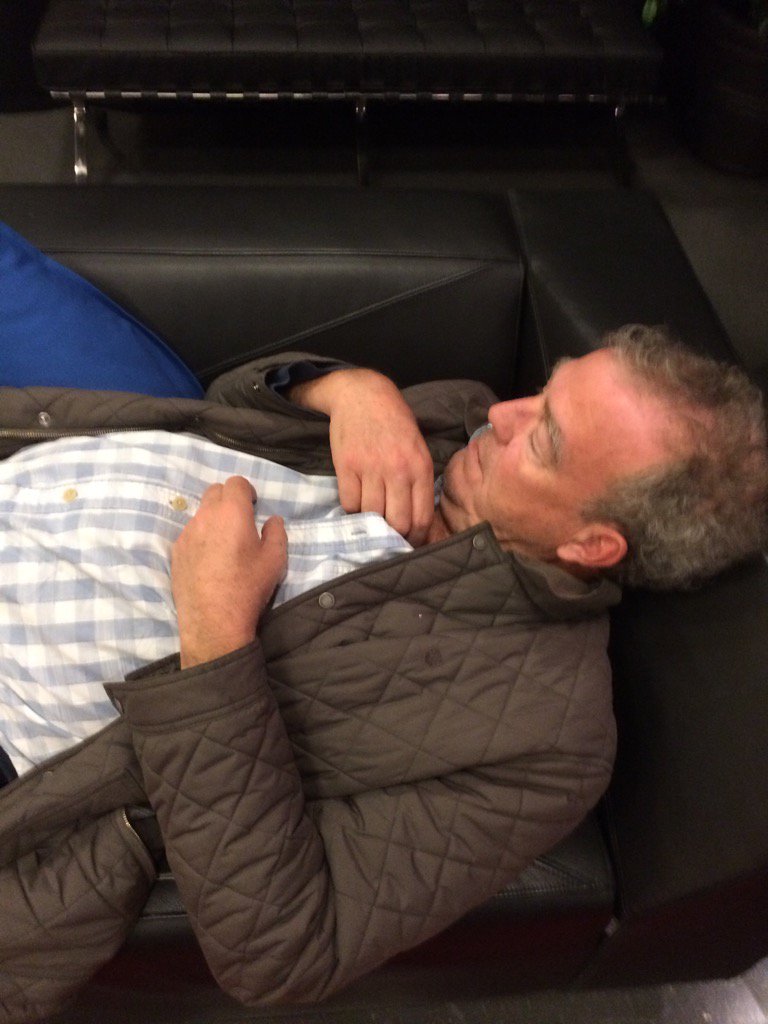 MrJamesMay's tweet photo. Jeremy Clarkson modelling an 'orange' jacket. https://t.co/hz8qe62kHp