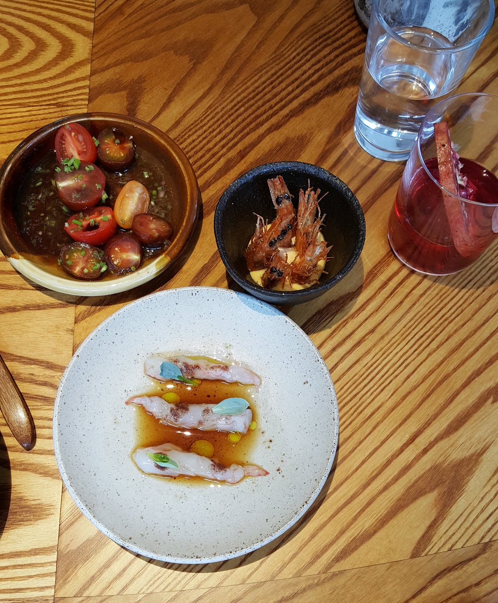 FDoverLDN's tweet photo. Great meal @bao_london #fitzrovia. Crispy prawn heads &amp;  tomatoes with plum powder surprising winning dishes https://t.co/63MLDNnfa9