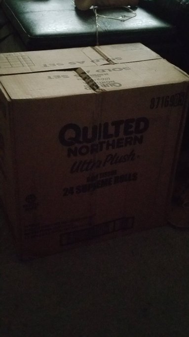 I got to open some presents early!!!!!! Thank youuuuu omg I want to play with everything 😍😍😍 https://t<a href="/tag/snapchat"class="tags"><span>#snapchat</span></a>