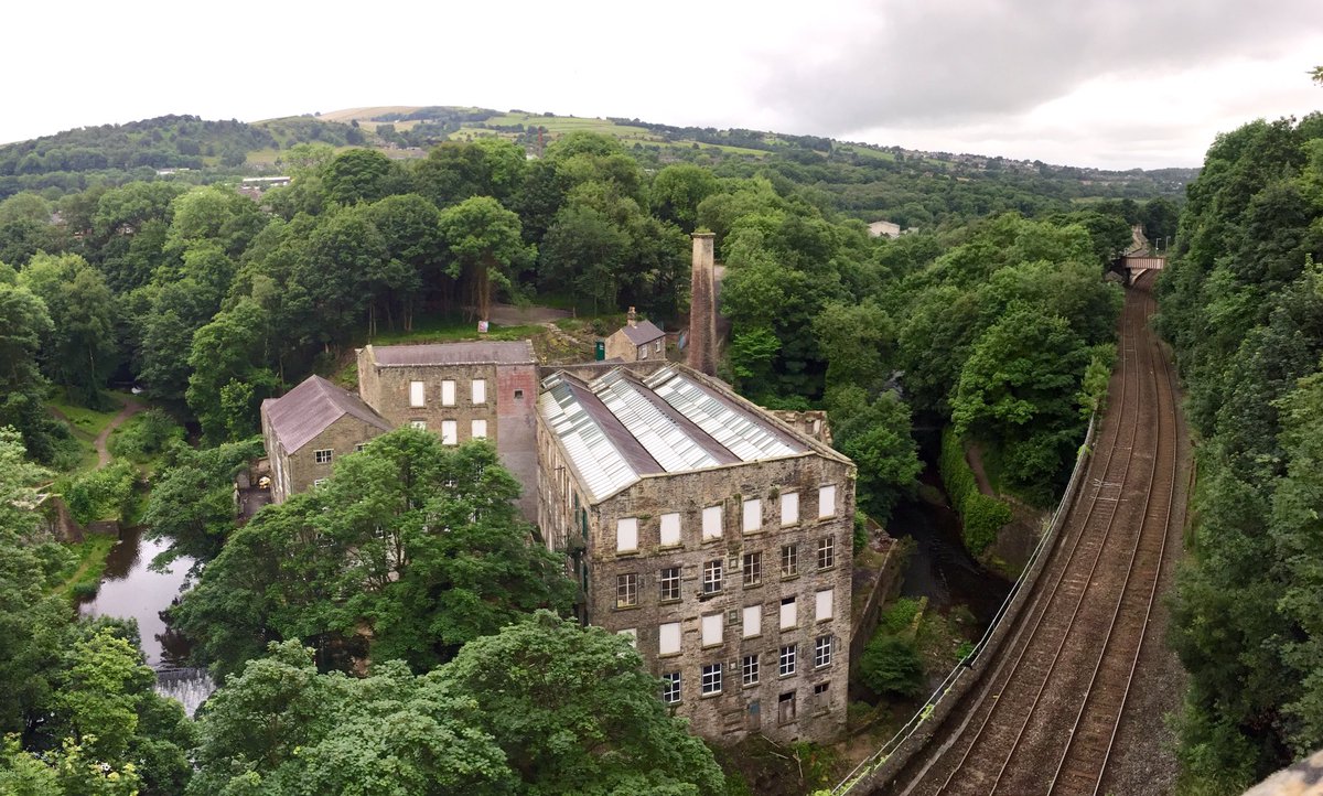 Rebecca Mellor (@bec_mellor) on Twitter photo Nipped out this evening and popped my head over the wall to see this gorgeous view #NewMills <a href="/torrvalemill/">Torr Vale Mill</a> #iconic Nipped out this evening and popped my head over the wall to see this gorgeous view #NewMills <a href="/torrvalemill/">Torr Vale Mill</a> #iconic