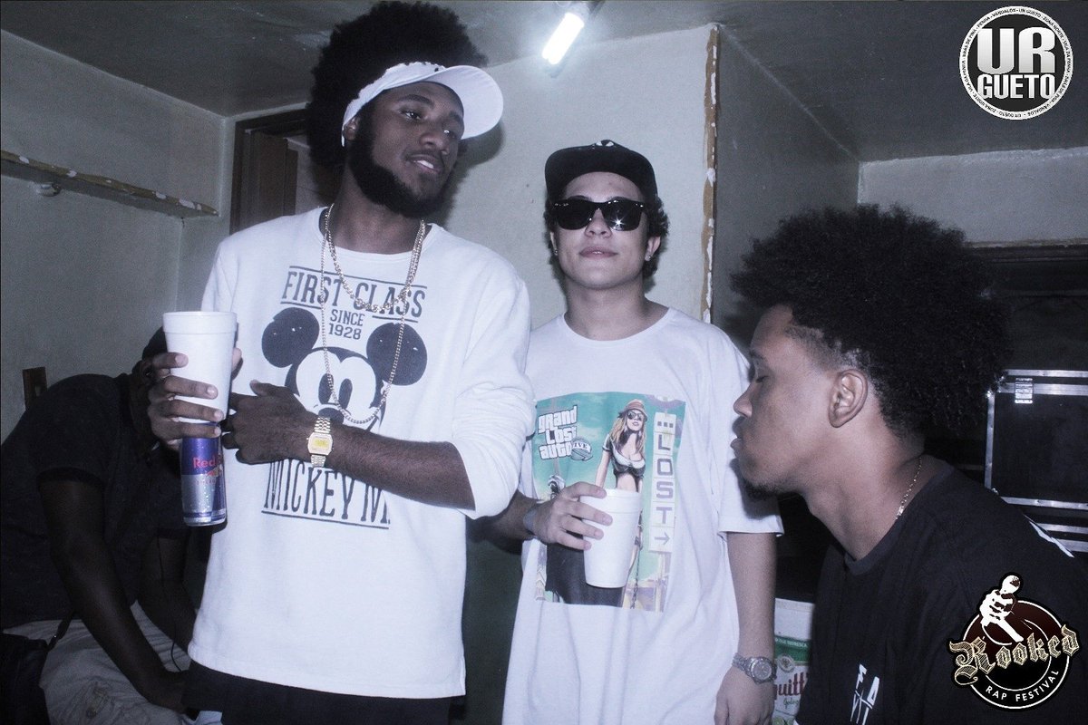 joaoassix's tweet image. Camarim da @urgueto na Rooked Rap Festival. 

V.L.

#vândalos #rooked