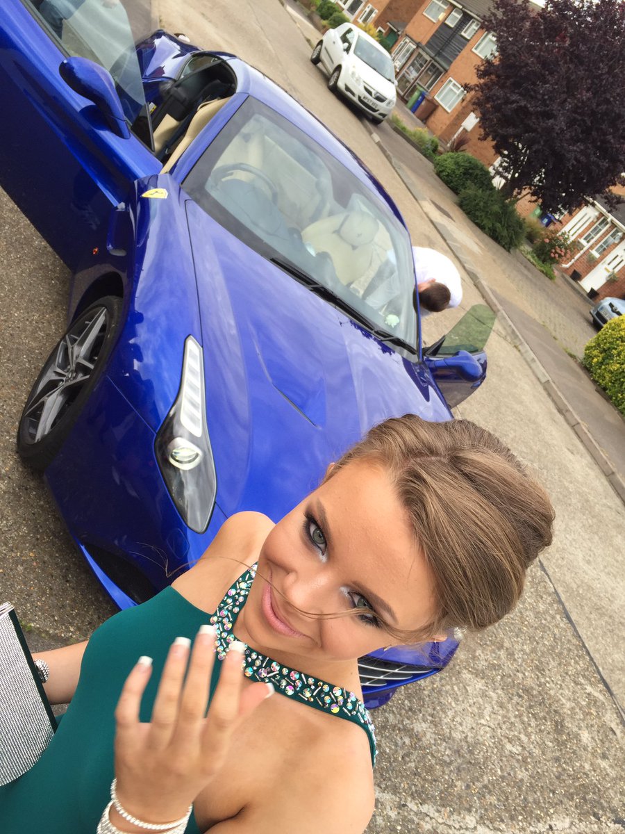 Daughters prom today #Soproudofher