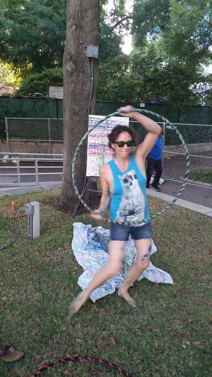 SCFlowArt's tweet photo. Had a wonderful time at #artwalkjax #igersjax #DTJax #hemmingpark #jaxartwalk https://t.co/SJ0lawUVtX