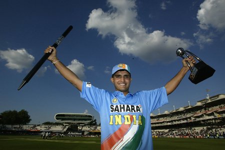 TOISportsNews's tweet photo. Happy Birthday, @SGanguly99. The Prince of Kolkata turns 44
https://t.co/DezOCw8ZZ9 #HappyBirthdayDada https://t.co/NDm5escx8I