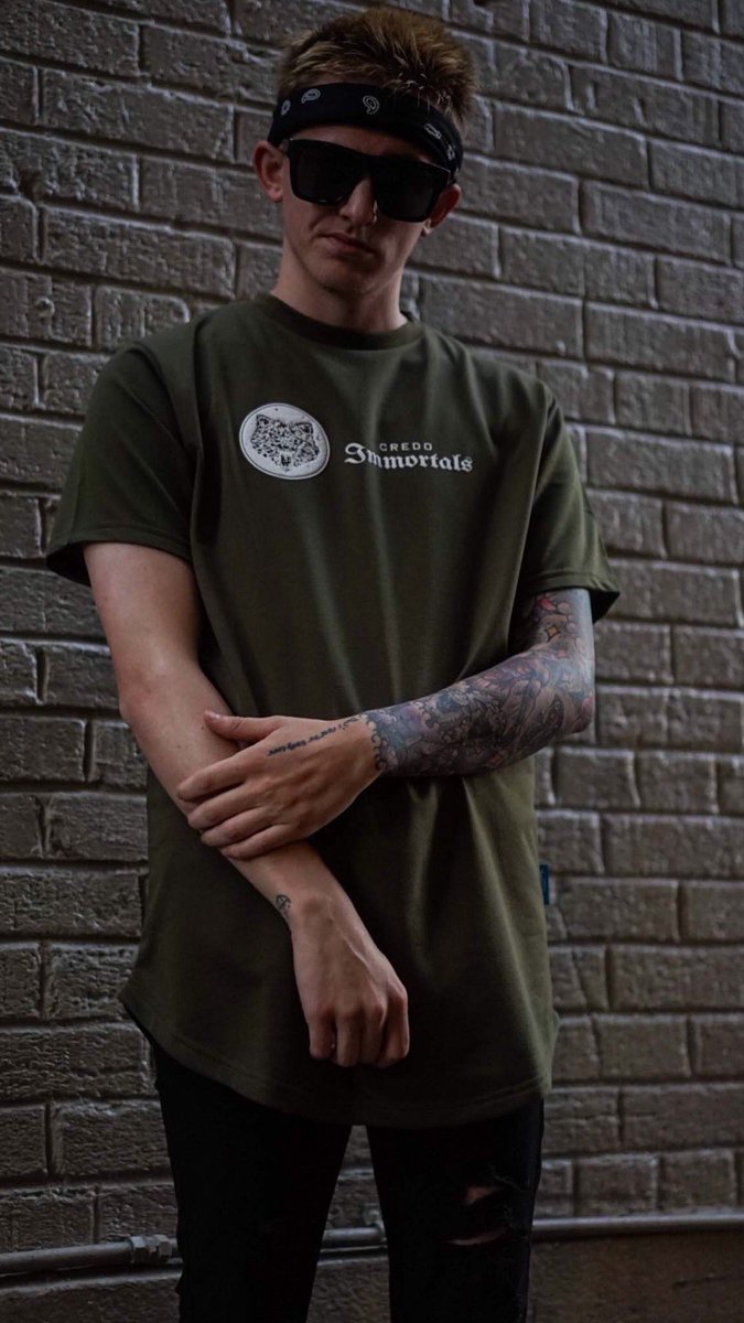 oscarmoneyball's tweet photo. Staple Terry Tee $35 in Olive Green. You won't ever go back to basic brands after this.. #BeDifferrent https://t.co/Zk2SzvUC0J
