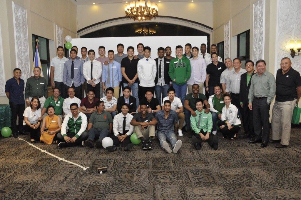 swish_jpg_'s tweet photo. #Donor'sNight 💚🏹 

© https://t.co/nFC0pL7zbw