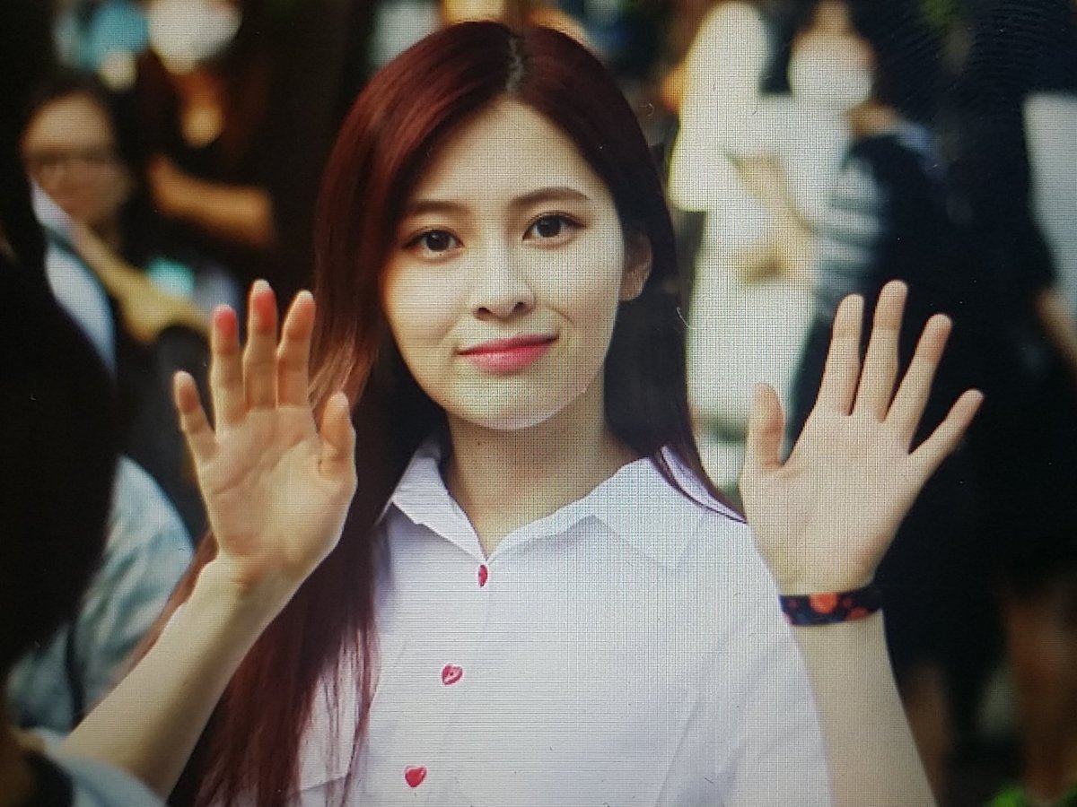 [Kpop]DIA討論區[6] 7.13 YEBIN DAY - 音樂台 - 香港高登討論區