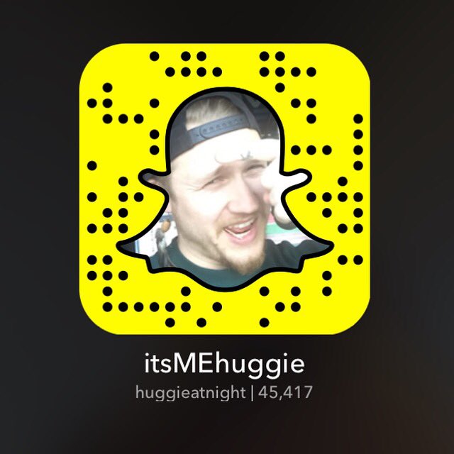 itsMEhuggie's tweet photo. Can we be #SnapChaps?? https://t.co/1tp88hSCnX