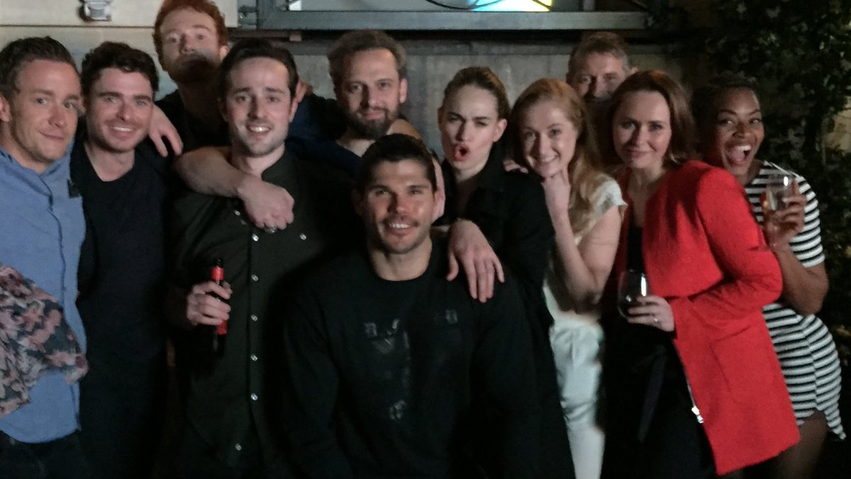 Superb evening😎 #RomeoAndJuliet <a href="/BranaghTheatre/">Branagh Theatre</a> <a href="/_richardmadden/">Richard Madden</a> @kathrynwilderr <a href="/MrSamValentine/">Samuel Valentine</a> <a href="/MeeraSyal/">MeeraSyal💙</a>