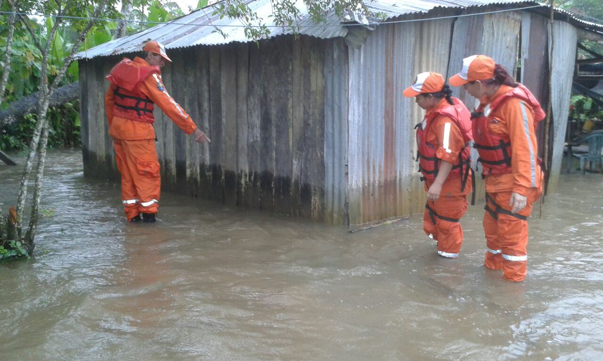 Defensa civil colombiana atiende Emergencia temporada de lluvias en 9 Municipios inundados en Meta