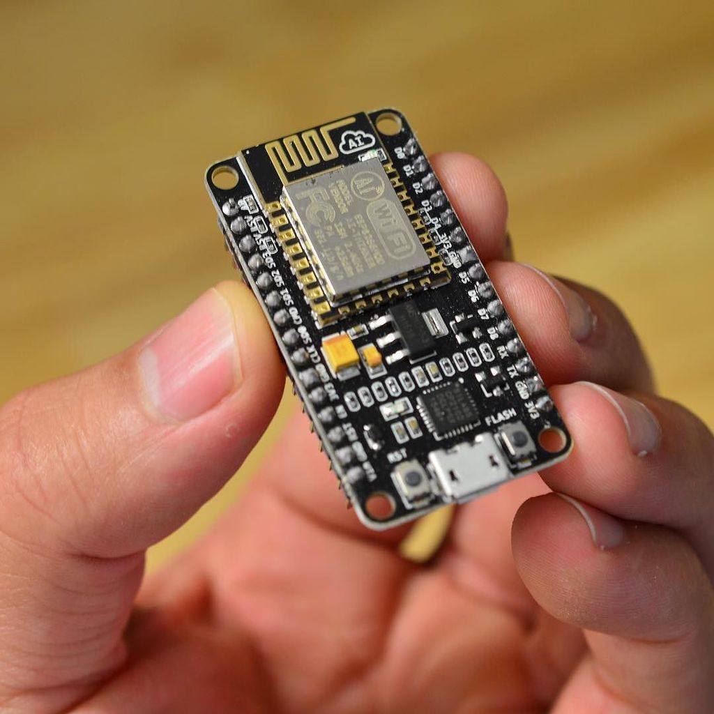 4hackrr's tweet image. NodeMCU ESP8266 Wifi Module #electronics #nodemcu #esp8266wifi #4hackrr #wifi #arduino ift.tt/29oQikn