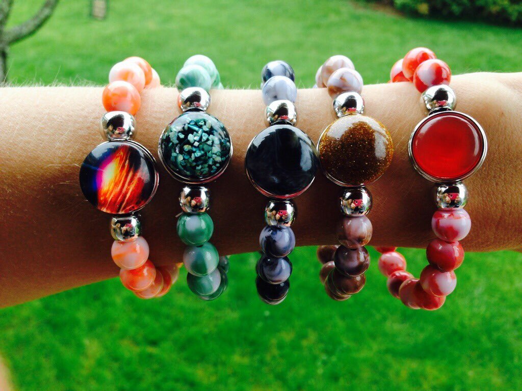 Our Bracelets are now only $10.99!

Shop 👉 limitlessaccessories.co