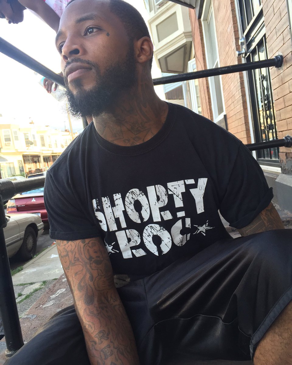 iamshortyroc's tweet photo. My lil brother said "it's RocSeason right?" 💯 #ROCSEASON #HEATFACTORYENT #newapparelcoming https://t.co/RrTlml2B9S