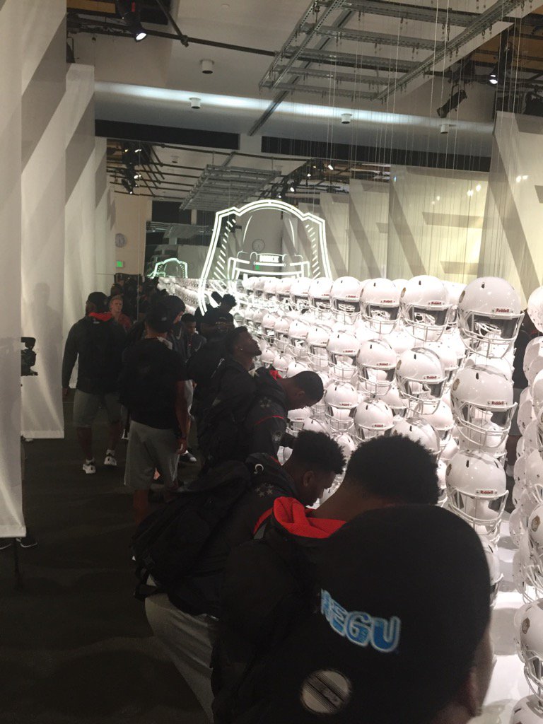 raymickens24's tweet image. @TheOpening is football heaven!! These kids don't know how blessed they are. #flyrush