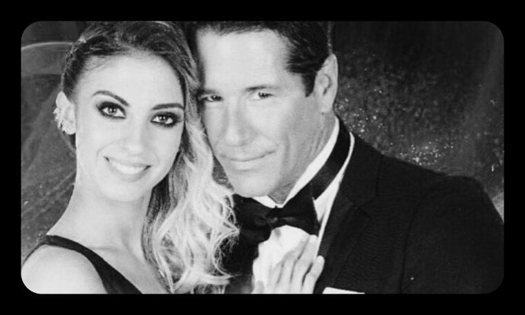 ValenGooficial's tweet photo. Bailó Fabián Carrillo consiguió 24 puntos ¿Habrán pasado la barrera con el voto secreto de Carolina Pampita? https://t.co/qjUK8Wxh8X