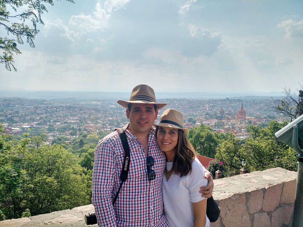 sofdel's tweet photo. Somos bien turistas, los chinos se quedan cortos ๐๐๐๐ฒ๐ฅ#ledapenaquesubofotos #lossaturodice ๐ #setingan https://t.co/3r6kJgTY6Z