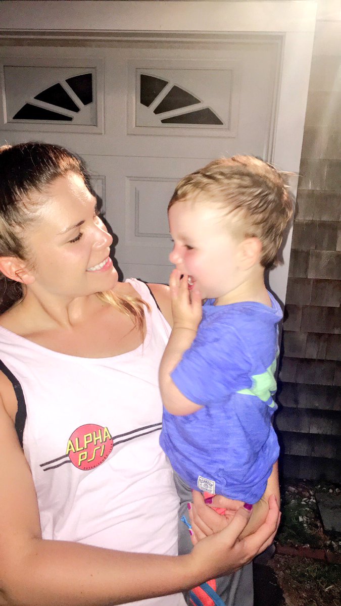 KatieReed007's tweet photo. He's learning fast I guess https://t.co/ctthIy1Js4