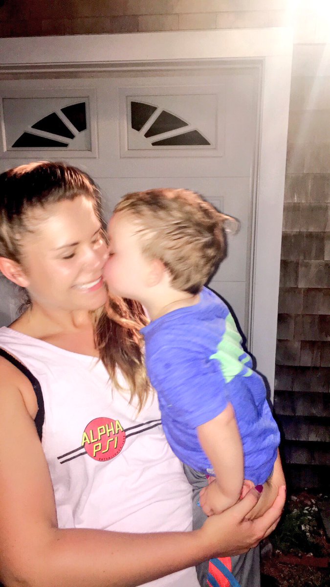 KatieReed007's tweet photo. He's learning fast I guess https://t.co/ctthIy1Js4