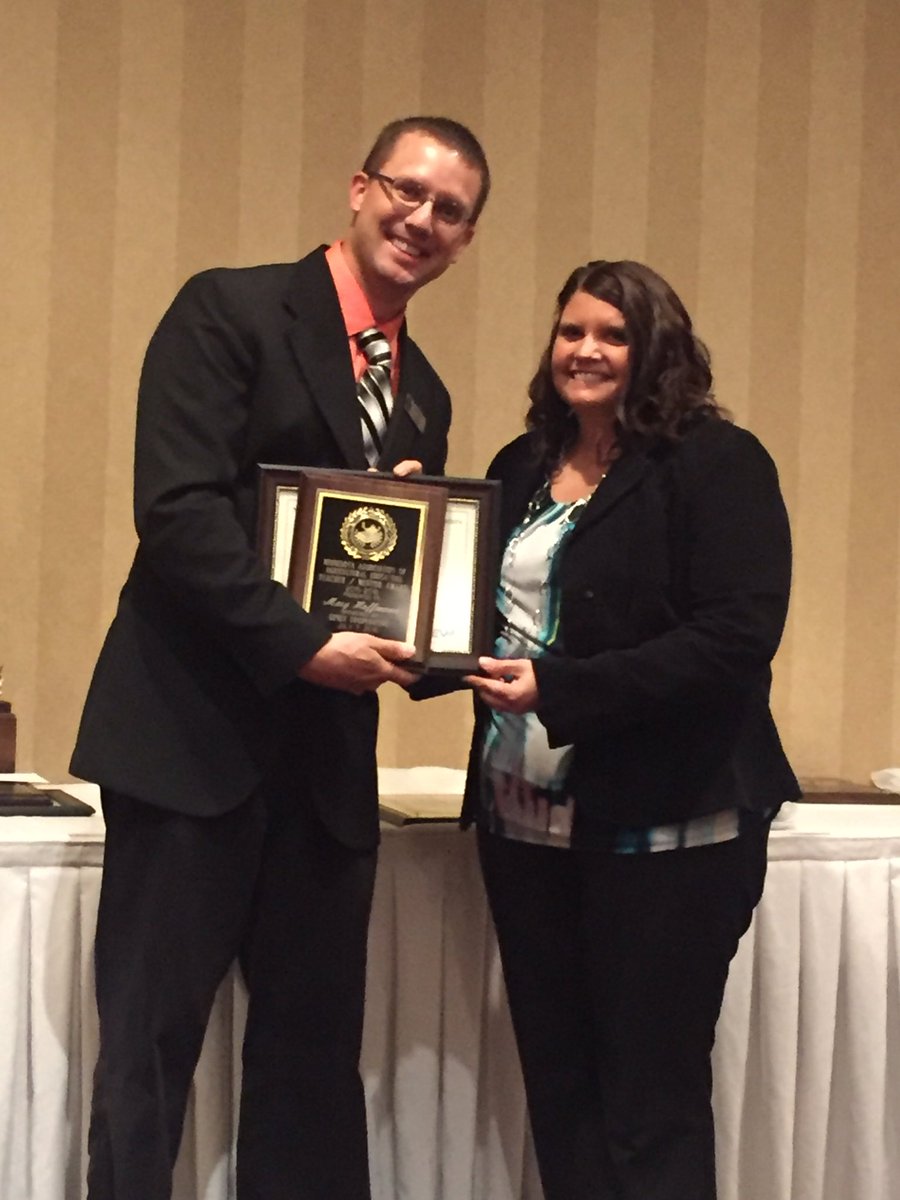 MN_MAAE's tweet photo. Congratulations Mary Hoffmann of @SleepyEyeFFA for earning the Outstanding Teacher-Mentor award! https://t.co/1f5ODrAuqp