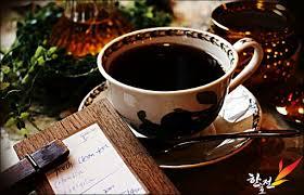 침묵의 가치!
지혜에서도 상책은
침묵하는 것이고,
중책은 말을 적당히,
적게하는 것이며,
불필요하거나 잘못된 말이 아니더라도 말을 많이 하는 것은 하책이다,
-침묵의기술-중에서