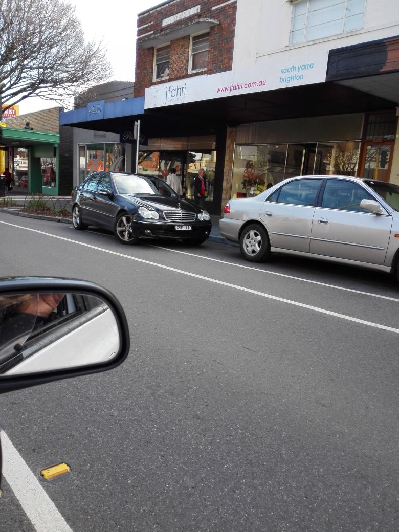 LocalHotspot's tweet image. Another classic parking attempt in Bay street #Brighton