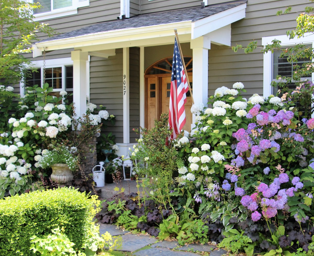 FishtailCottage's tweet photo. https://t.co/M3eMNubV7l https://t.co/XpVeKBExX9