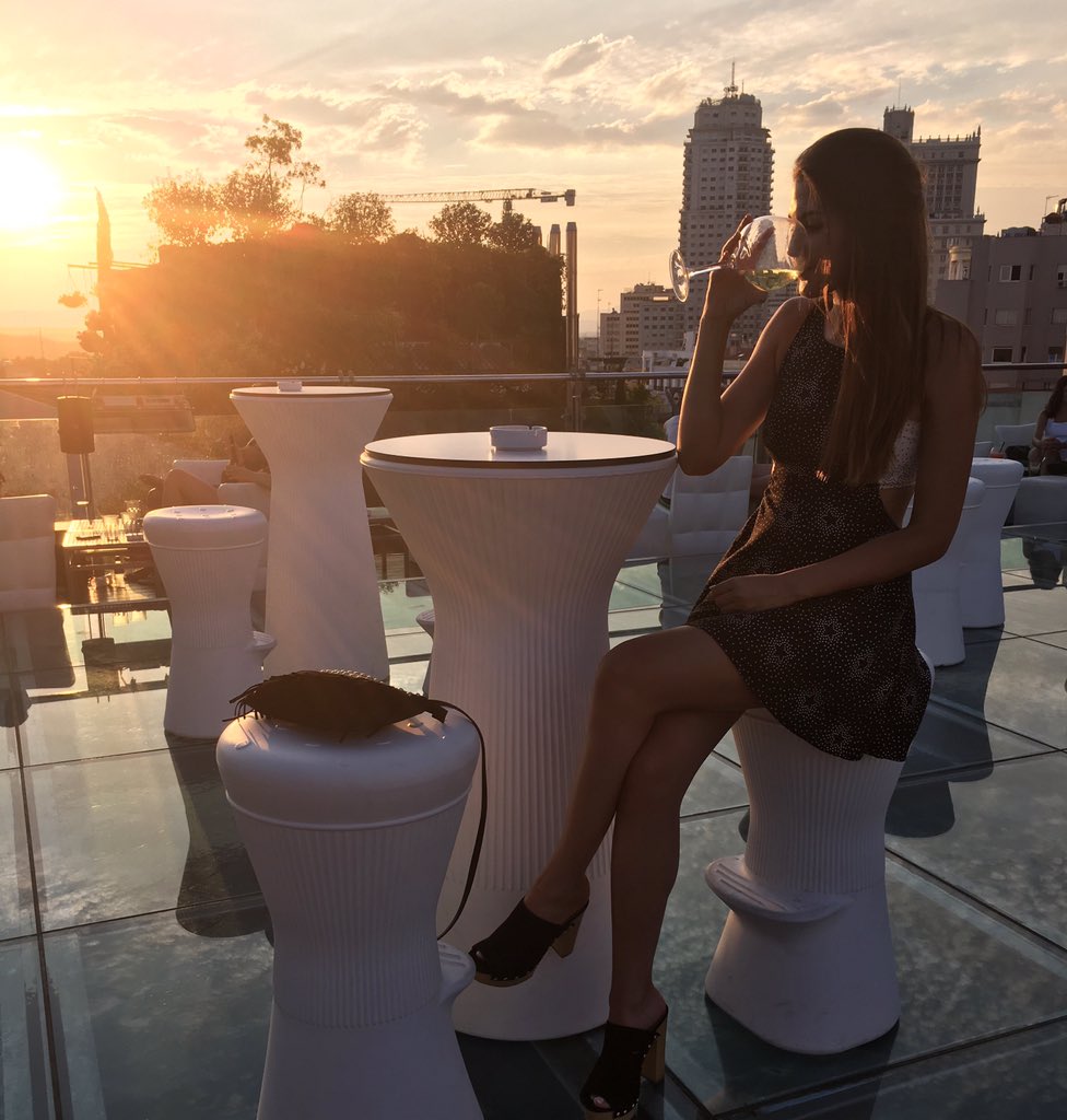 About last Night 🌅 #sunset <a href="/maikalexandretv/">Maik Alexandre TV</a> <a href="/beatrizcano/">Beatriz Cano</a> <a href="/BeatrizCano/">Beatriz Cano</a> #hotelmercure #granvia