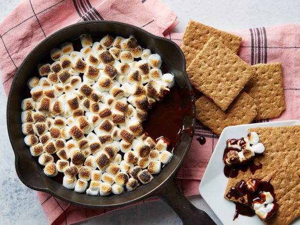 Recipe of the Day: S'mores Dessert Dip foodtv.com/4vvyr.
