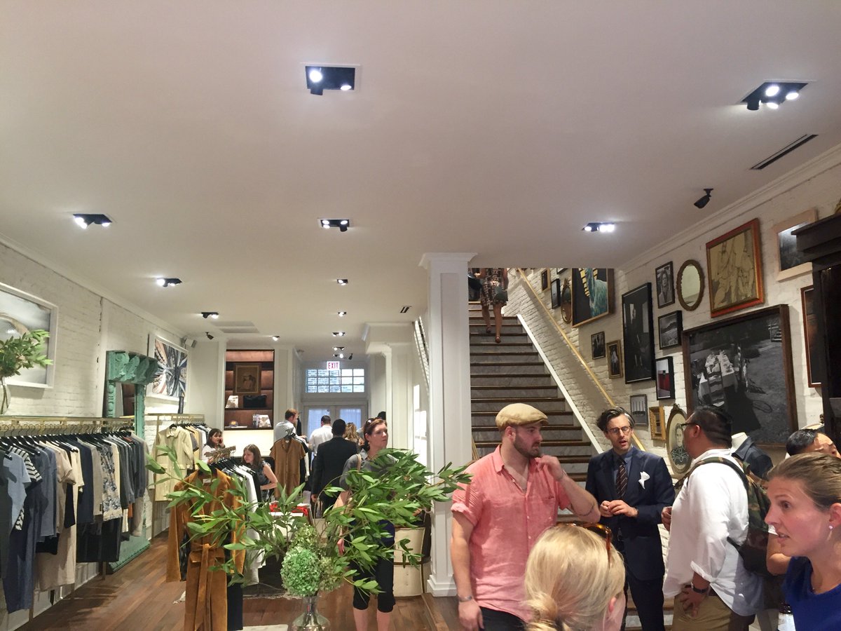 Thanks <a href="/billy_reid/">Billy Reid</a> for hosting this month's <a href="/thirdthursthing/">Third Thursday Thing</a>! #billyreidchicago #neondesignchicago #perrierusa