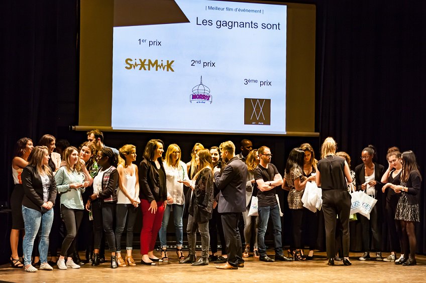 PPA AWARDS (@ppa_awards) on Twitter photo Remise de prix : #cérémonie des #ppa awards !! <a href="/O_Zeste/">Ô ZESTE</a> <a href="/Zulu_Arts/">Zulu Art's</a> @Merci_lesfilles <a href="/SIXMIKevent/">SIXMIK</a> ..... <a href="/v_briancon/">Valérie Briançon</a> Remise de prix : #cérémonie des #ppa awards !! <a href="/O_Zeste/">Ô ZESTE</a> <a href="/Zulu_Arts/">Zulu Art's</a> @Merci_lesfilles <a href="/SIXMIKevent/">SIXMIK</a> ..... <a href="/v_briancon/">Valérie Briançon</a>
