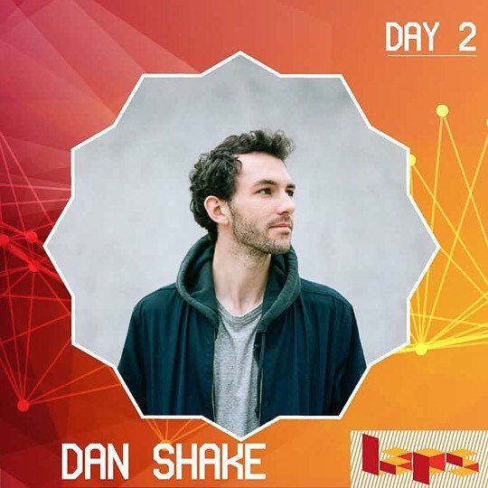 C'est <a href="/danshake_/">단쉐</a>  qui clôture le plateau de l'édition 2016 de LAPS !
#lapsfestival #laps - ift.tt/29Zk9pd