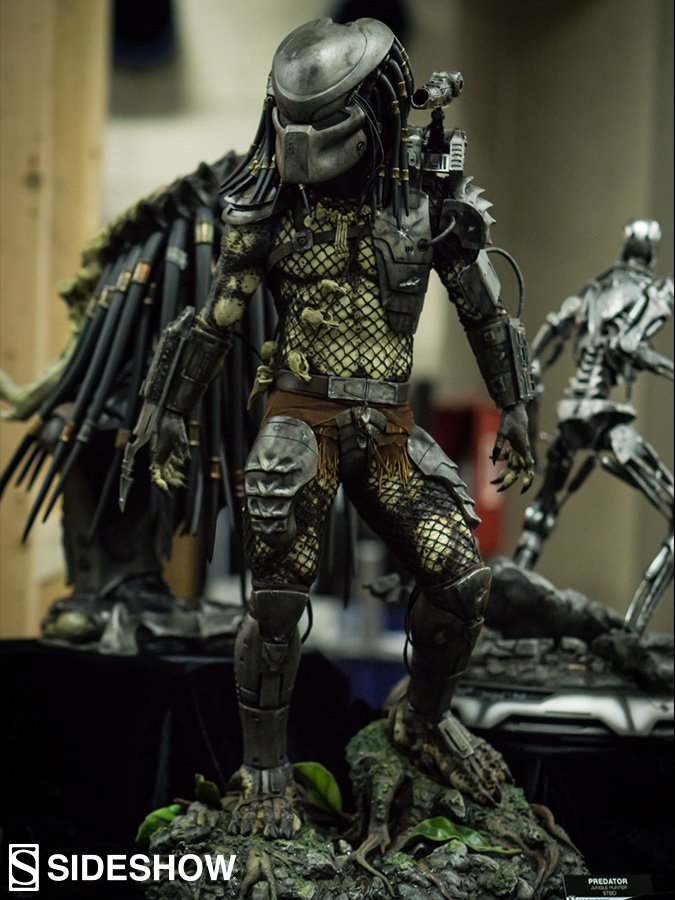 Mxexgxa Sideshow 発表済みのウルフ プレデターのレジェンダリースケールバストとジャングルハンターのマケットも今回実物を展示 質実剛健なウォーリアー 美しい ウルフは言わずもがな 実物も別格のカッコ良さ 早く欲しい Sdcc