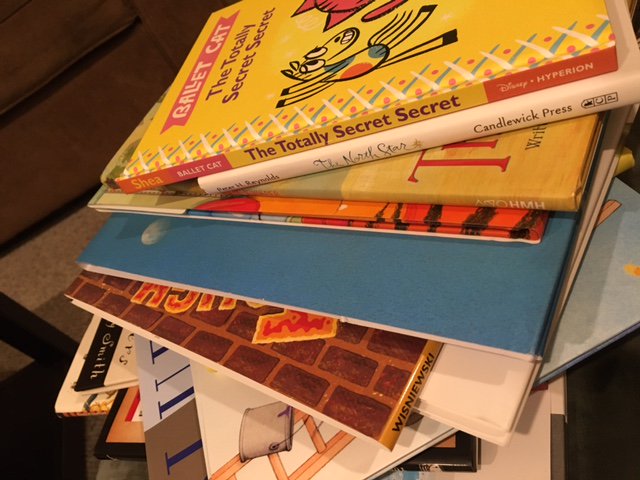 FeinbergReads's tweet photo. Getting ready for read aloud while I read a #bookaday What are you reading this summer? https://t.co/WtJWtq3aBZ