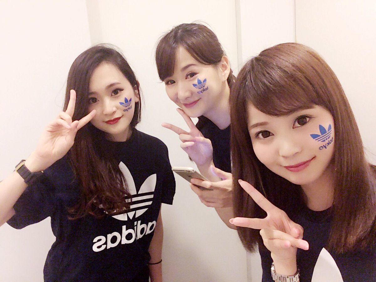 上野未菜 表参道のアディダスオリジナルスでアフターパーティっていうイベントでした いろいろなお国の方々がいてテンションmaxで楽しかったよぉ