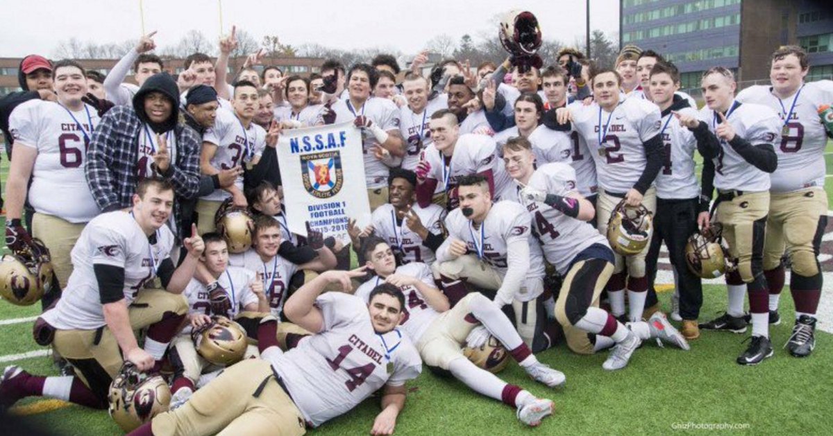 chatfootball's tweet photo. ICYMI: Start getting ready for the 2016 #HSFB season with previews - follow @ #HSpreviewCFC https://t.co/Up9fIvlz0j https://t.co/vYemlHRAAc