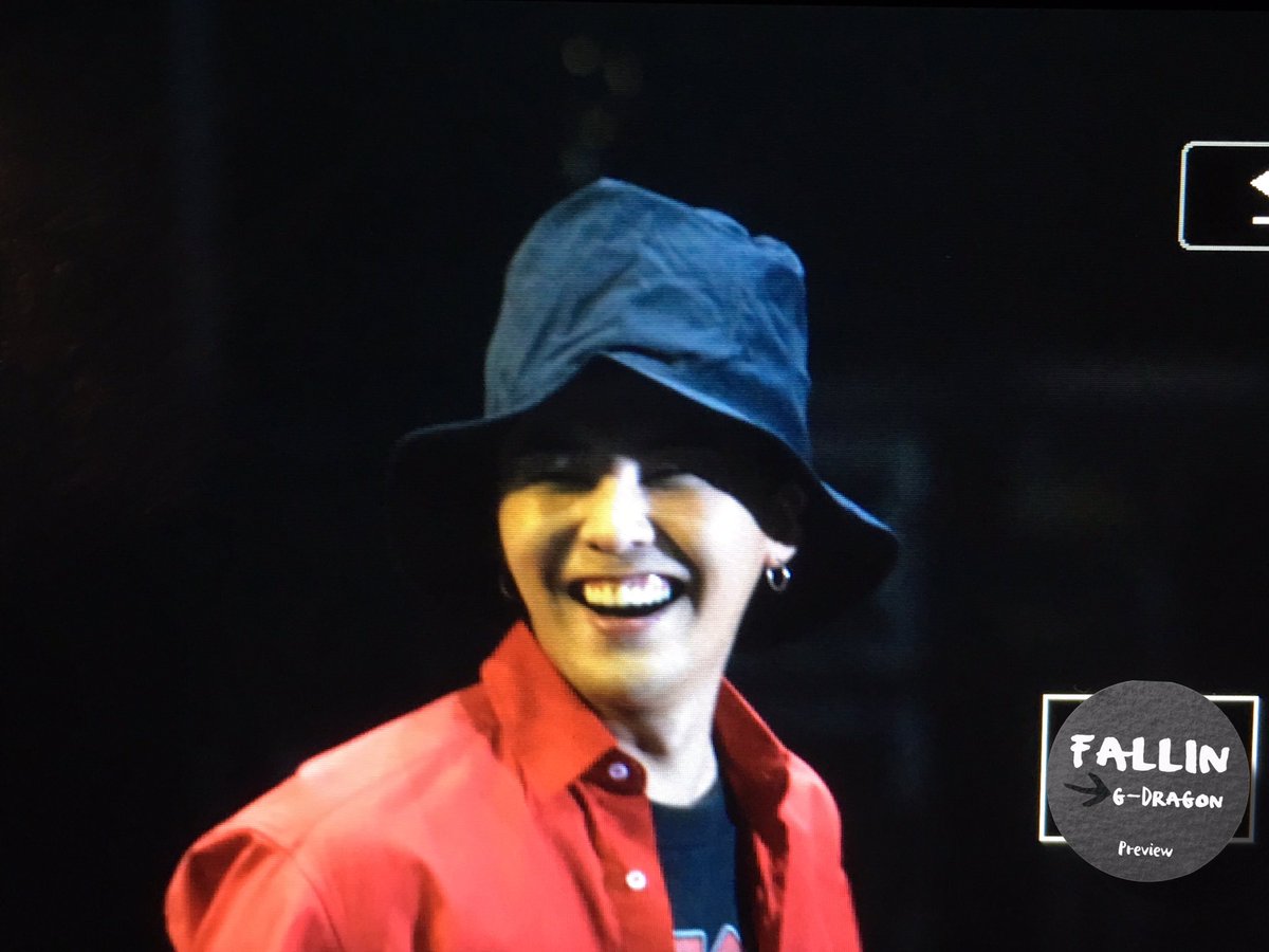 _FallinGD_'s tweet photo. [FallinGD] 20160722 HONGKONG / Preview

웃는 모습은 보기 좋다ㅋㅋ💂🏻

#권지용 #지드래곤 
#GDRAGON #GD #fallingd
@IBGDRGN https://t.co/S34Snsbg3X