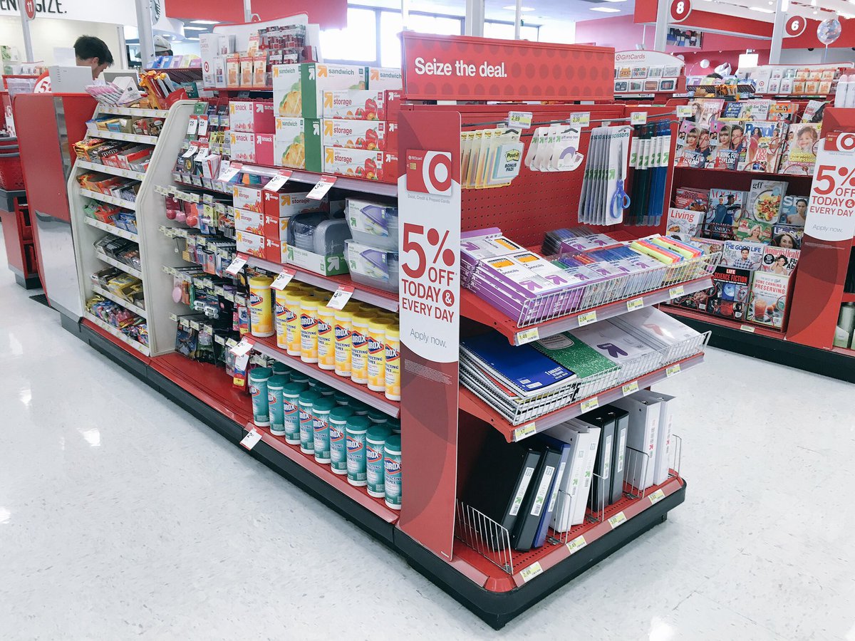 MTrebesch1095's tweet photo. Endcaps are all set at the front end! We are ready for Back to School! #T1095 #VIBE @kaypossible03 @jennife25013526 https://t.co/Nr5SWVYnPY