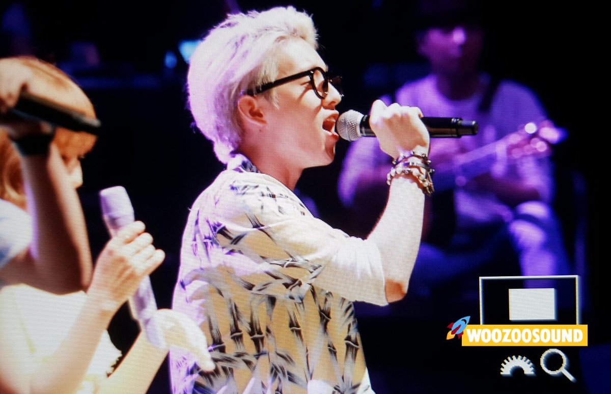woozoosound's tweet photo. 160722 백아연 콘서트.
#데이식스 #DAY6 #제이 #Jae https://t.co/LW5PE9WuD8